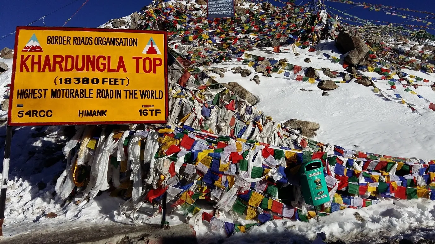 Umling La Pass Bike Trip
